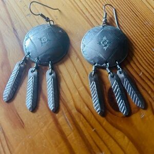 Source Unknown Silver-Tone Engraved Disc Feather Dangle Earrings